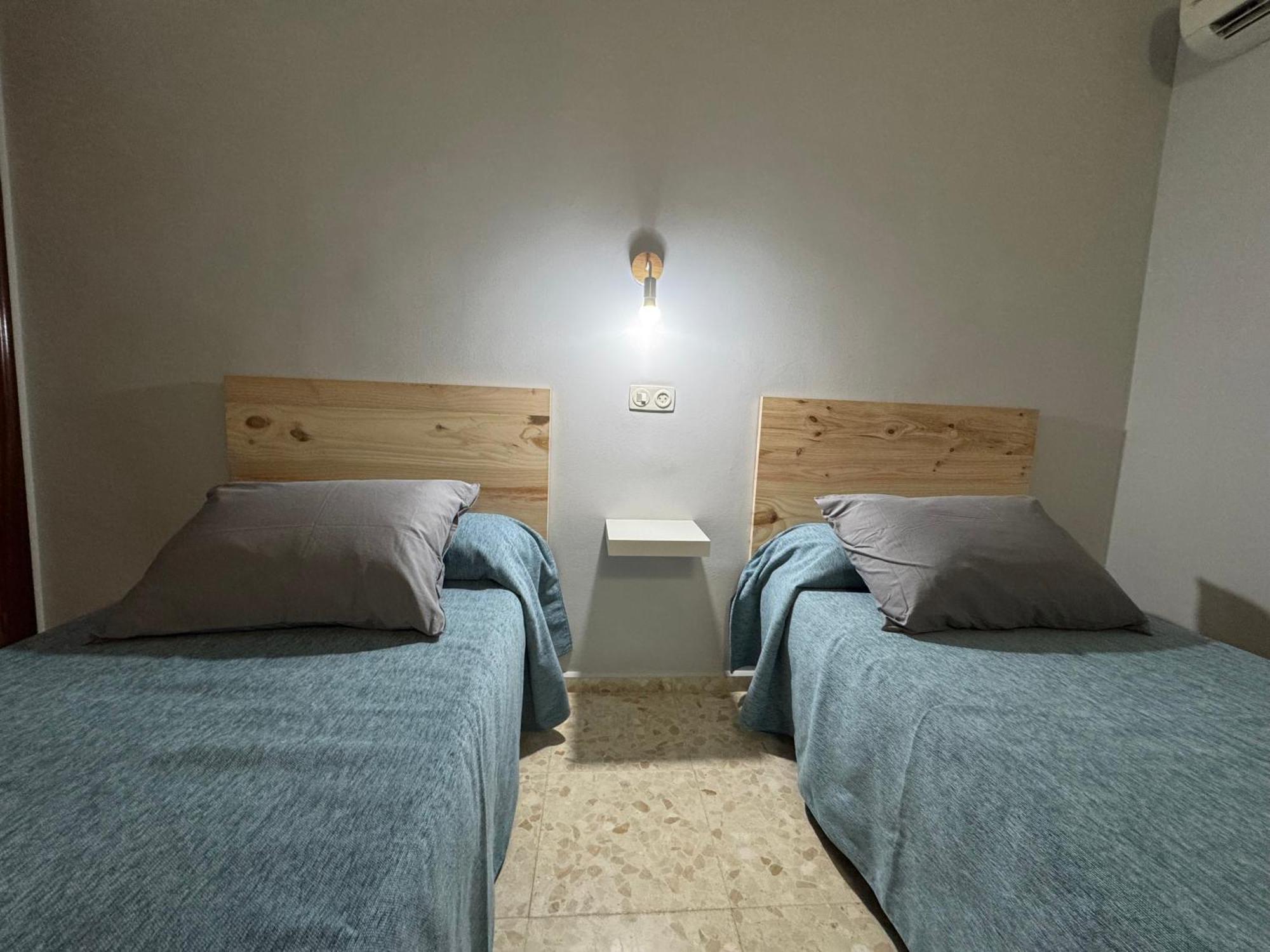 Hostal Miramar ロス・カーニョス・デ・メカ エクステリア 写真